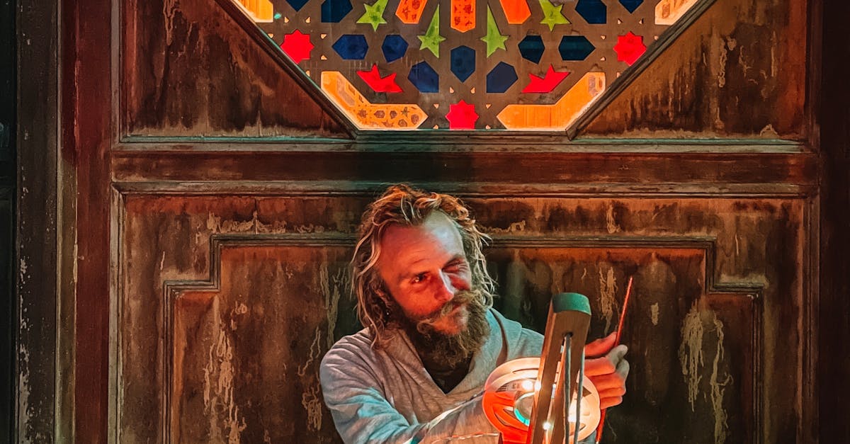 From Canvas to Connection: Melbourne's Newest Portrait Artists and Their Visions